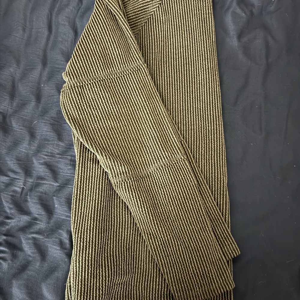Maurices Men's Ribbed V-Neck Sweater - Olive